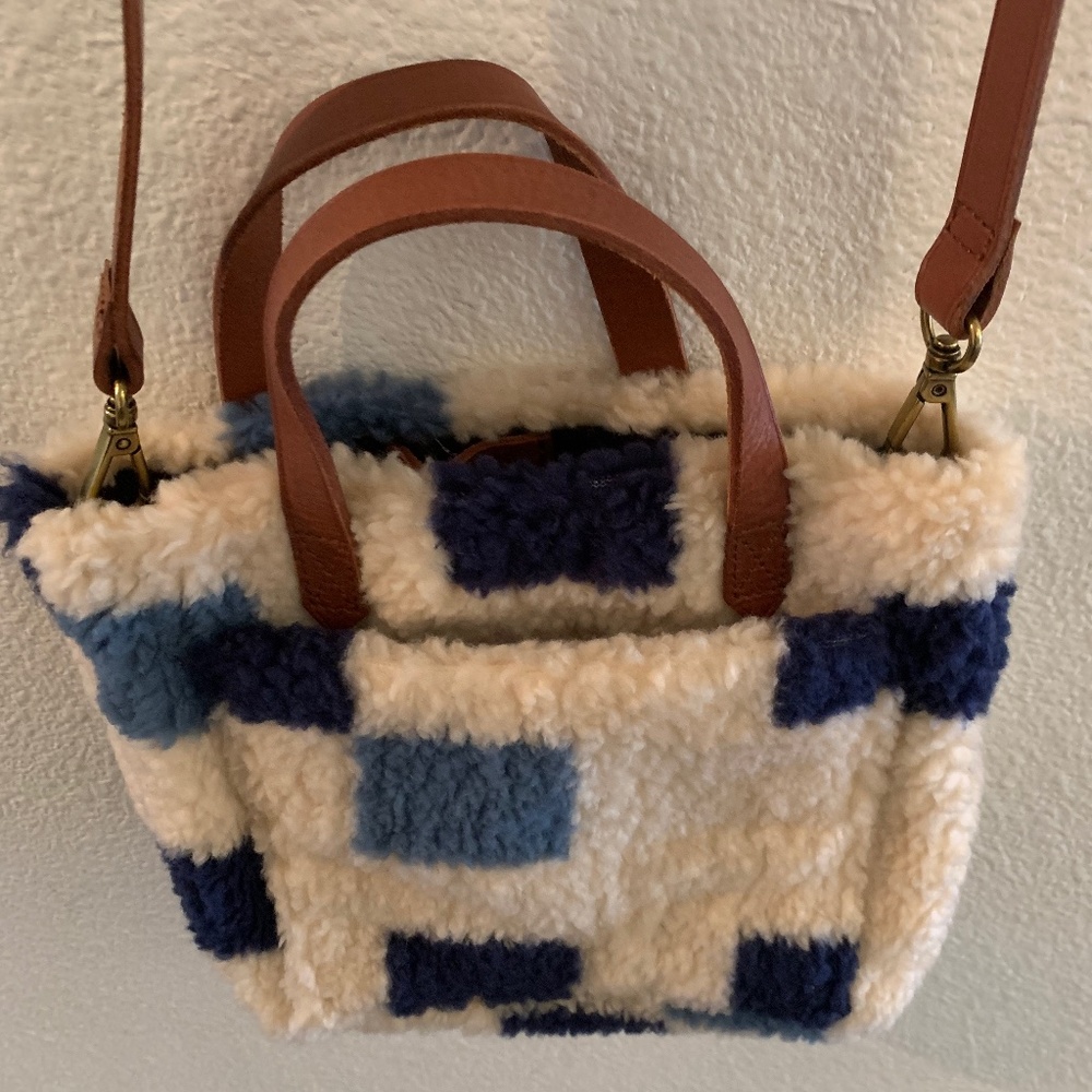 NWT Madewell Small Transport Crossbody in Checkered Shearling